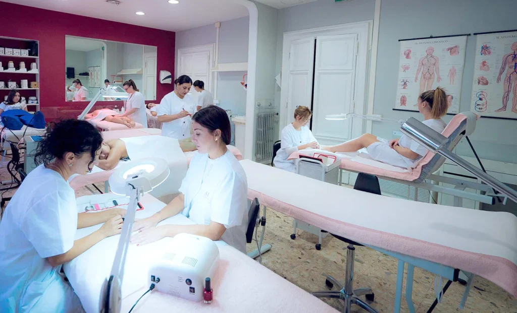 Accademia SEM dal 1965 a Roma